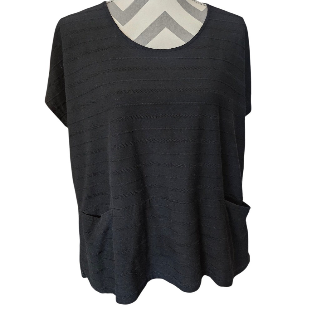 Yak & Yeti Black Textured Stripe Pocket Cotton Top Womens Small Made in Nepal